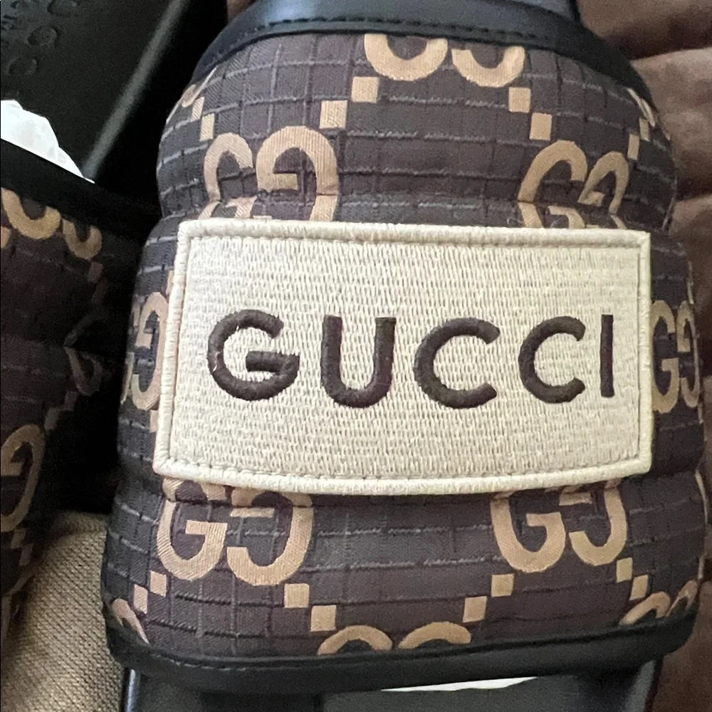 Gucci Brown and Beige Monogram Slide Sandals - Picture 3 of 7